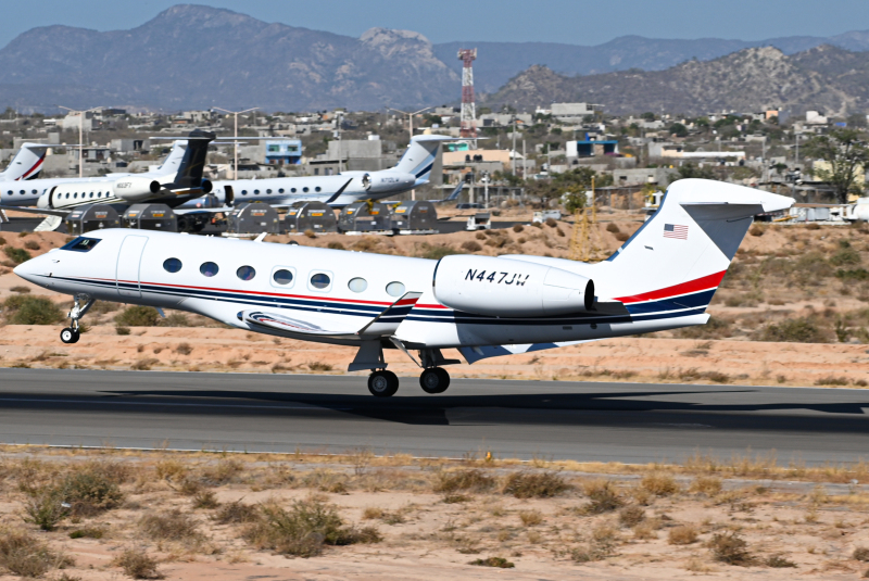 Photo of N447JW - PRIVATE Gulfstream G500 at CSL on AeroXplorer Aviation Database