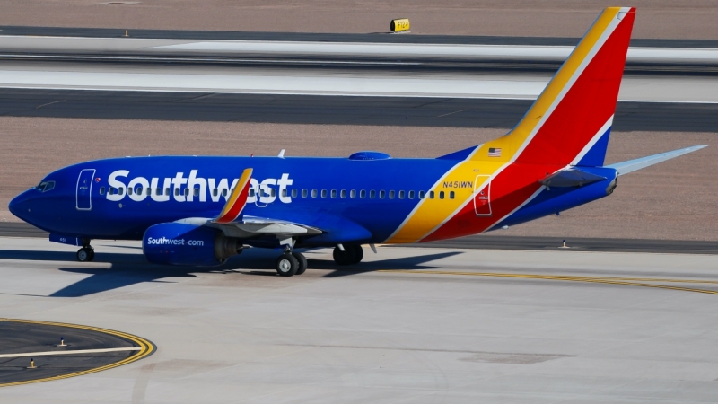 Photo of N451WN - Southwest Airlines Boeing 737-700 at PHX on AeroXplorer Aviation Database