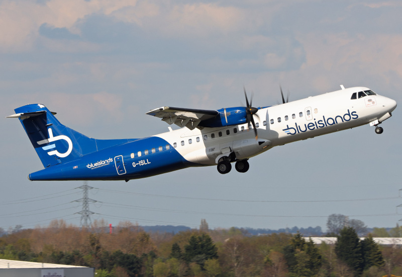 Photo of G-ISLL - Blue Islands  ATR 72-500 at BHX on AeroXplorer Aviation Database