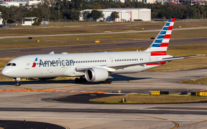 Photo of N837AN - American Airlines Boeing 787-9 at TPA on AeroXplorer Aviation Database