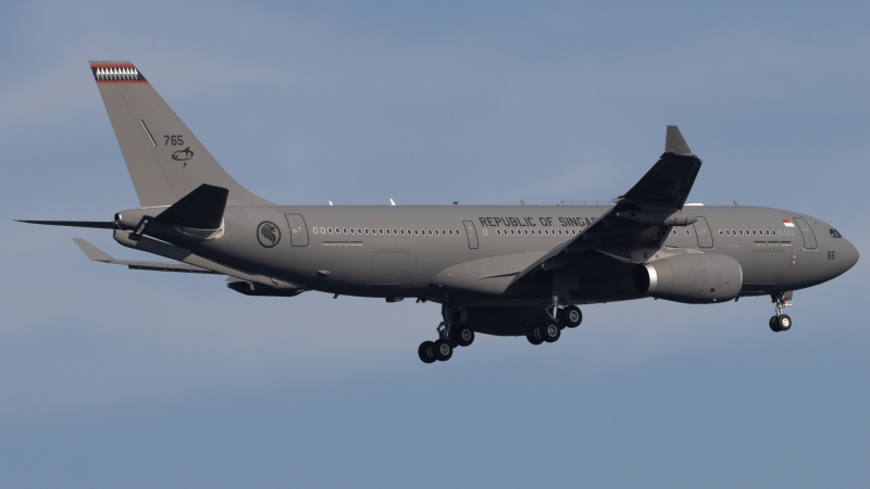 Photo of 765 - Singapore - Air Force Airbus A330-200MRTT at SIN on AeroXplorer Aviation Database
