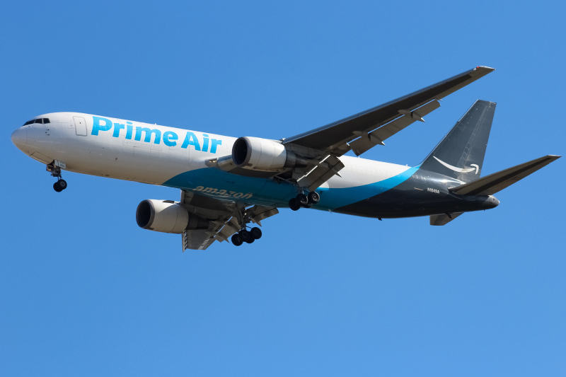 Photo of N1049A - Prime Air Boeing 767-300F at CVG on AeroXplorer Aviation Database