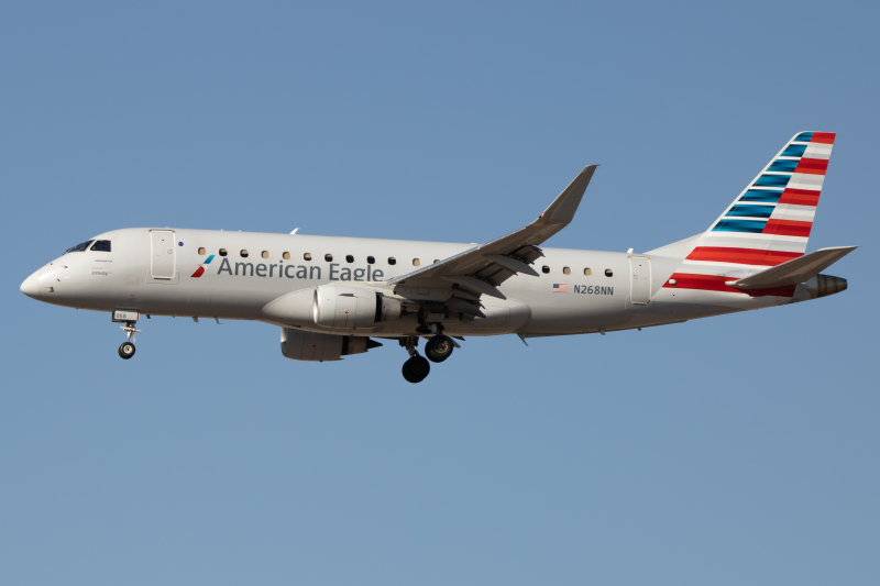 Photo of N268NN - American Eagle Embraer E175LR at PHX on AeroXplorer Aviation Database