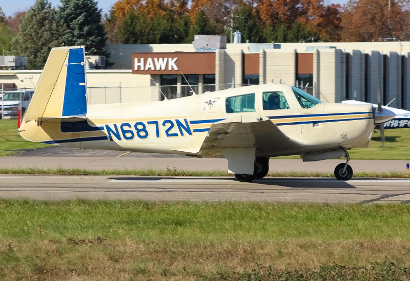 Photo of N6872N - PRIVATE  Mooney M20C at I69 on AeroXplorer Aviation Database