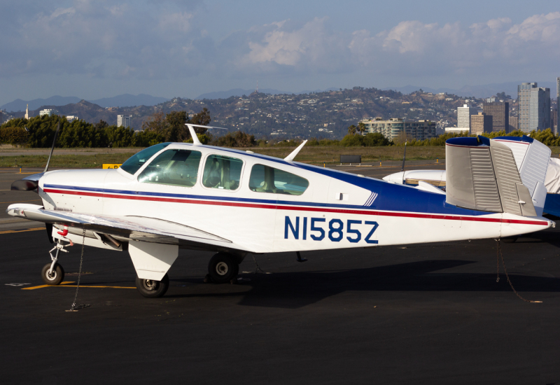 Photo of N1585Z - PRIVATE Beech 35 Bonanza at SMO on AeroXplorer Aviation Database