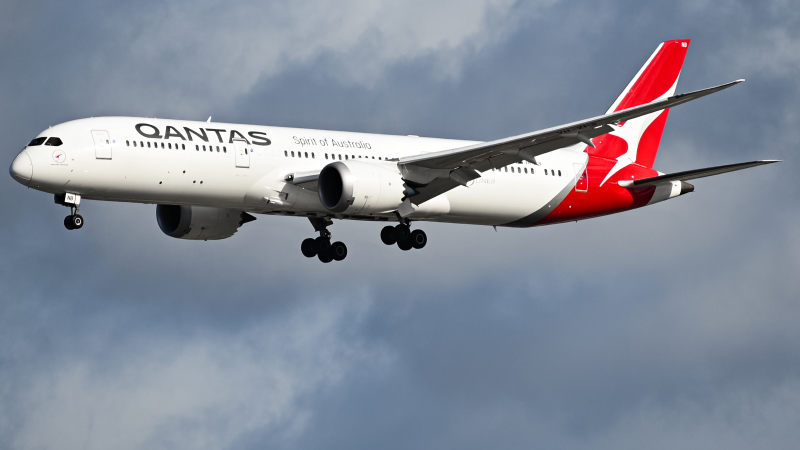 Photo of VH-ZNB - Qantas Airways Boeing 787-9 at LAX on AeroXplorer Aviation Database
