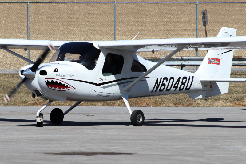 Photo of N6048U - PRIVATE Cessna 162 at THV on AeroXplorer Aviation Database