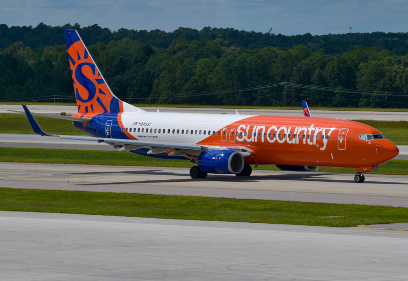 Photo of N849SY - Sun Country Airlines Boeing 737-800 at RDU on AeroXplorer Aviation Database