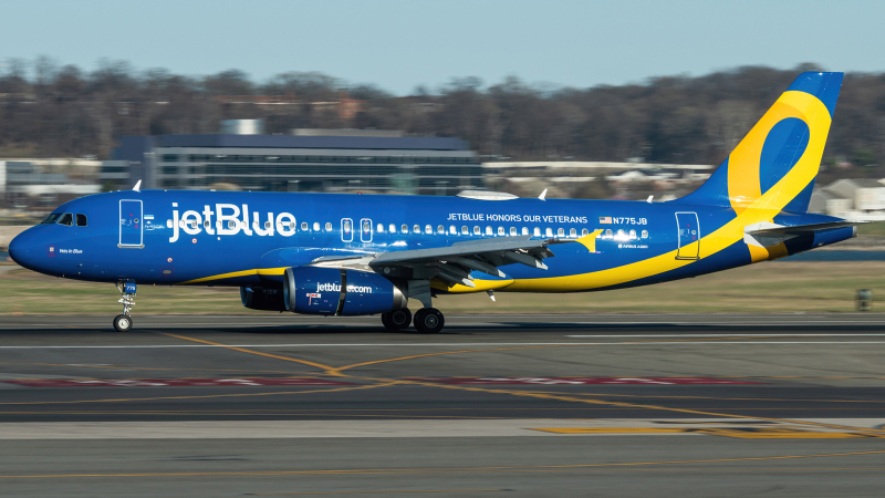 Photo of N775JB - JetBlue Airways Airbus A320 at DCA on AeroXplorer Aviation Database
