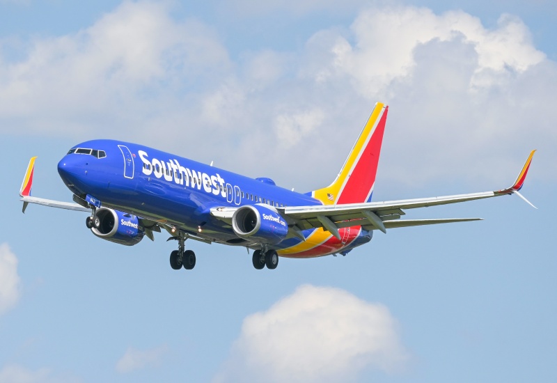 Photo of N8631A - Southwest Airlines Boeing 737-800 at PHL on AeroXplorer Aviation Database