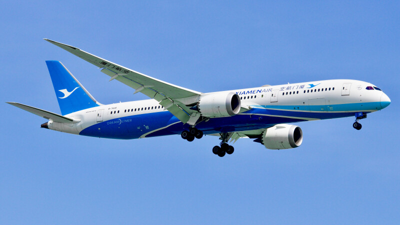 Photo of B-7838 - Xiamen Air Boeing 787-9 at SIN on AeroXplorer Aviation Database