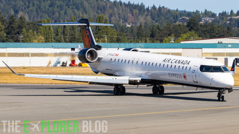 Photo of C-FJJZ - Air Canada Express Mitsubishi CRJ-900 at YYJ on AeroXplorer Aviation Database