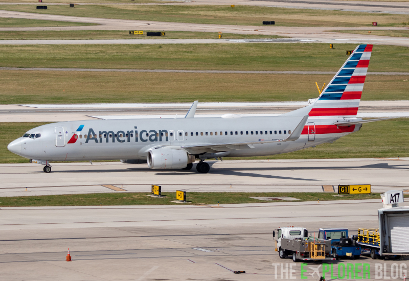Photo of N968AN - American Airlines Boeing 737-800 at SAT on AeroXplorer Aviation Database