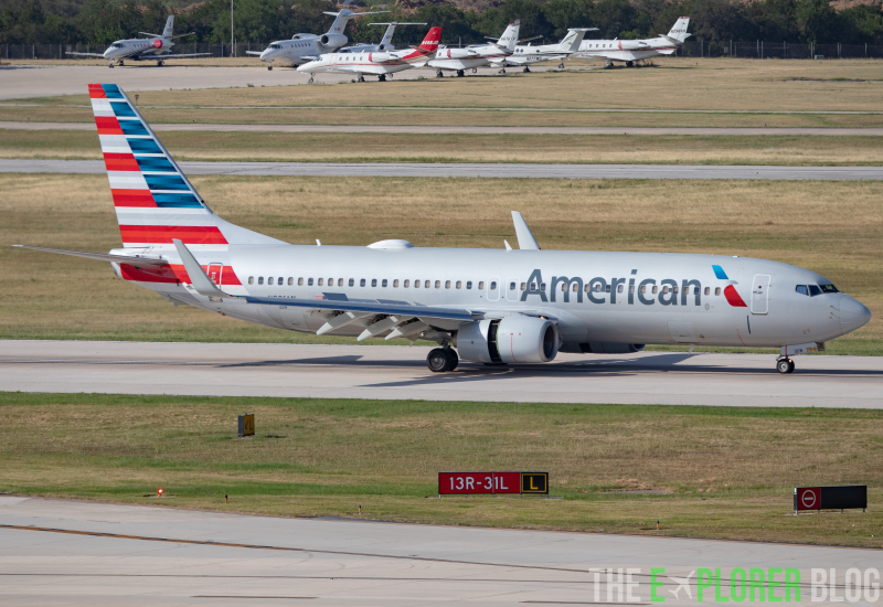 Photo of N991AN - American Airlines Boeing 737-800 at SAT on AeroXplorer Aviation Database