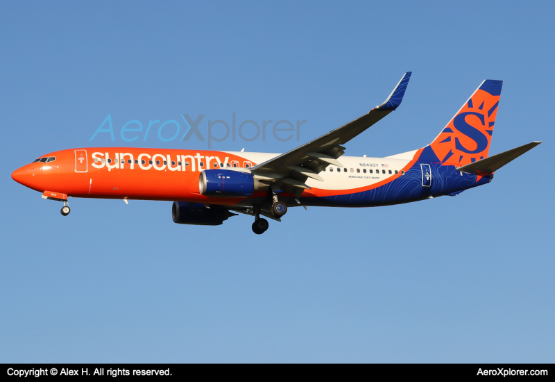 Photo of N840SY - Sun Country Airlines Boeing 737-800 at MHT on AeroXplorer Aviation Database