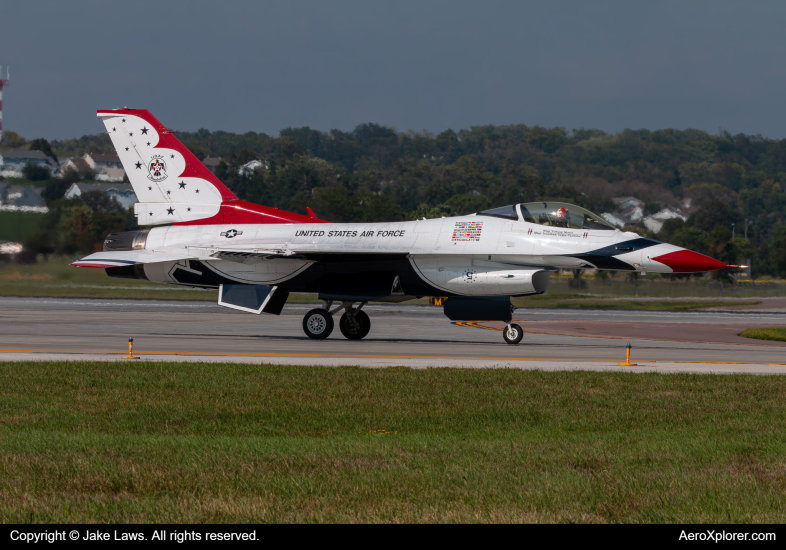 Photo of 92-3896 - USAF - United States Air Force General Dynamics F-16 Fighting Falcon at OFF on AeroXplorer Aviation Database