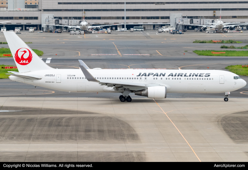 Photo of JA620J - Japan Airlines Boeing 767-300ER at HND on AeroXplorer Aviation Database
