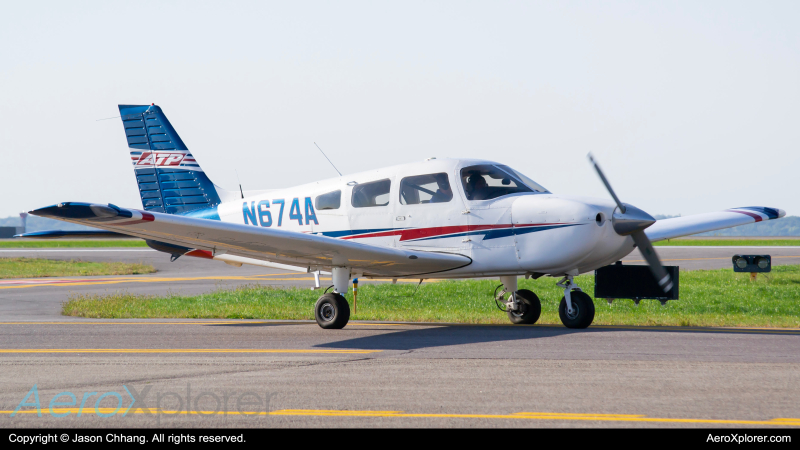 Photo of N674A - PRIVATE Piper 28 Archer at FCM on AeroXplorer Aviation Database