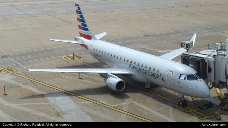 Photo of N272NN - American Eagle Embraer E175 at DFW on AeroXplorer Aviation Database
