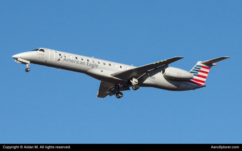 Photo of N669MB - American Eagle Embraer ERJ145 at PIT on AeroXplorer Aviation Database