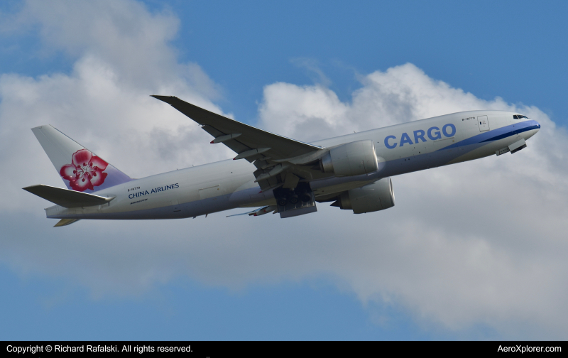 Photo of B-18778 - China Airlines Cargo Boeing 777-F at ORD on AeroXplorer Aviation Database