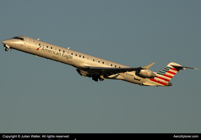 Photo of N593NN - American Eagle Mitsubishi CRJ-900 at CLT on AeroXplorer Aviation Database