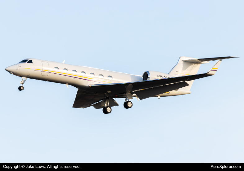 Photo of N150TC - PRIVATE Gulfstream G550 at IAD on AeroXplorer Aviation Database