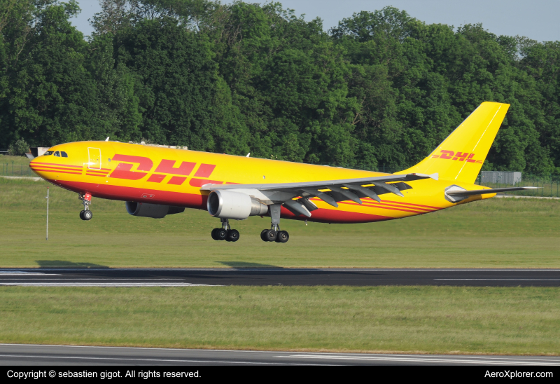 Photo of D-AEAF - DHL Airbus A300F-600 at BRU on AeroXplorer Aviation Database