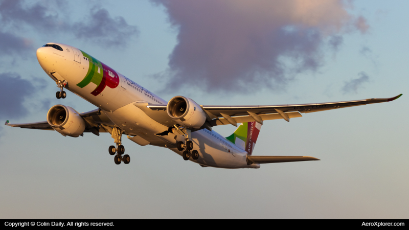 Photo of CS-TUB - TAP Air Portugal Airbus A330-900 at MIA on AeroXplorer Aviation Database