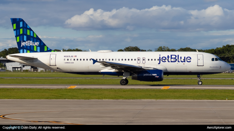 Photo of N569JB - JetBlue Airways Airbus A320 at SRQ on AeroXplorer Aviation Database