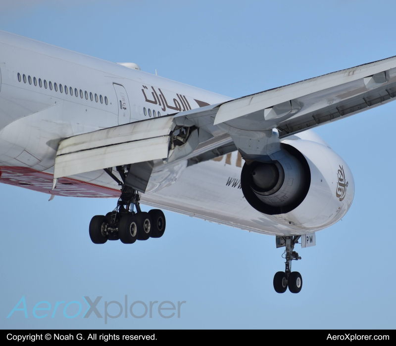 Photo of A6-EPW - Emirates Boeing 777-300ER at YYZ on AeroXplorer Aviation Database