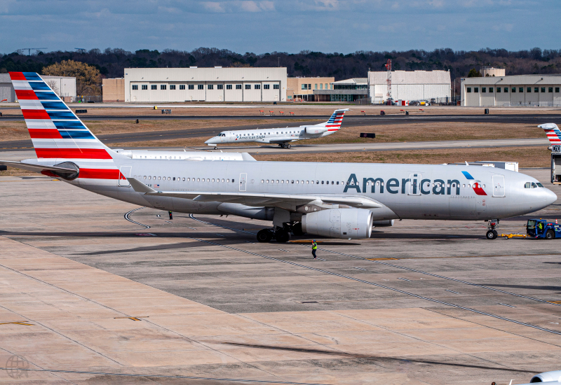 Photo of N286AY - American Airlines Airbus A330-200 at CLT on AeroXplorer Aviation Database