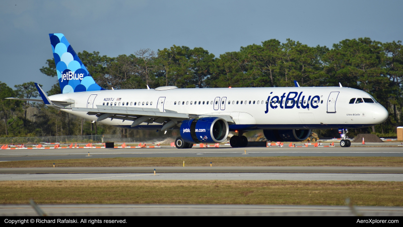 Photo of N2017J - JetBlue Airways Airbus A321NEO at MCO on AeroXplorer Aviation Database