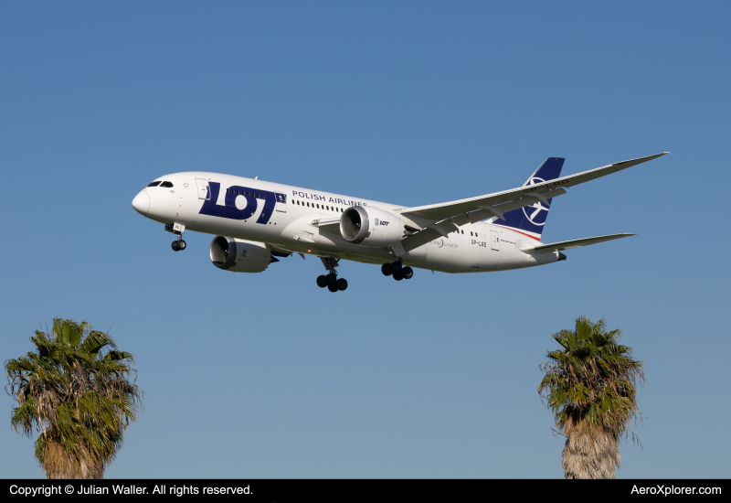 Photo of SP-LRD - LOT Polish Airlines Boeing 787-8 at LAX on AeroXplorer Aviation Database