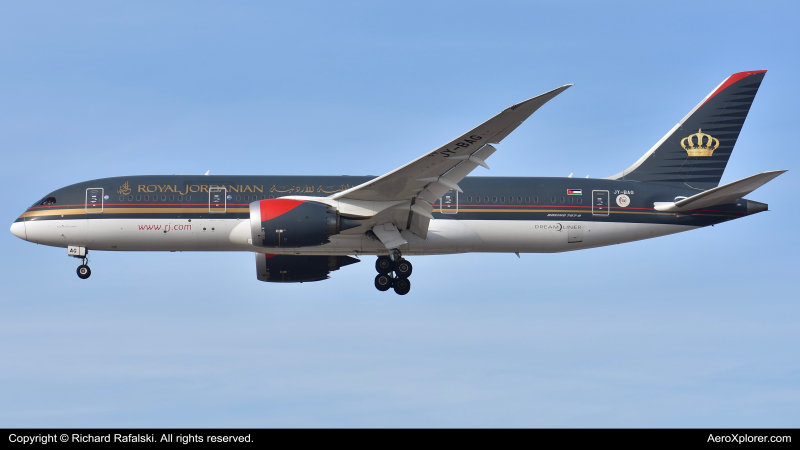 Photo of JY-BAG - Royal Jordanian Boeing 787-8 at ORD on AeroXplorer Aviation Database