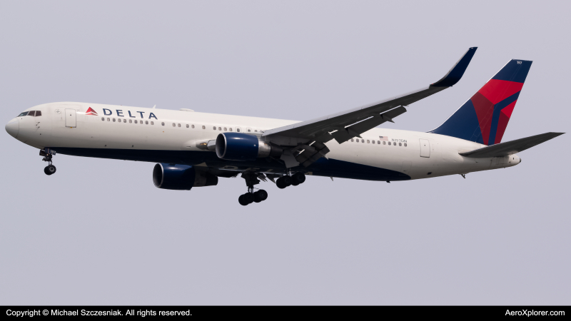 Photo of N197DN - Delta Airlines Boeing 767-300ER at JFK on AeroXplorer Aviation Database