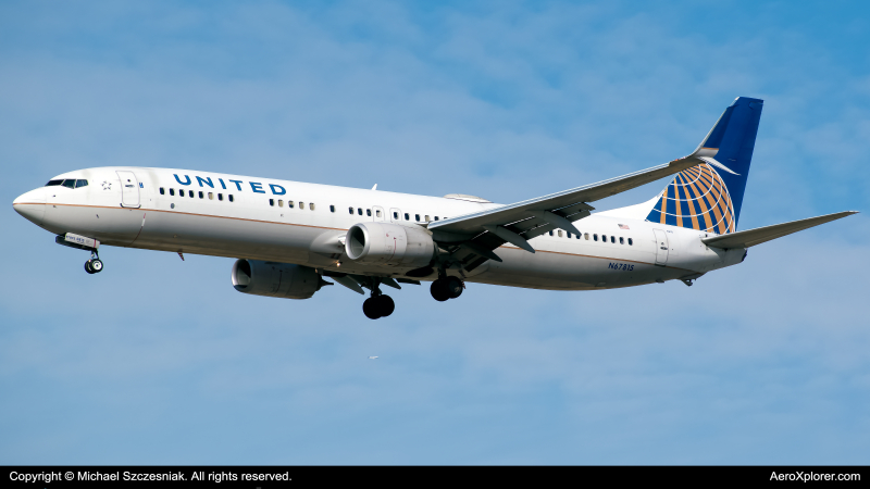 Photo of N67815 - United Airlines Boeing 737-900ER at ORD on AeroXplorer Aviation Database