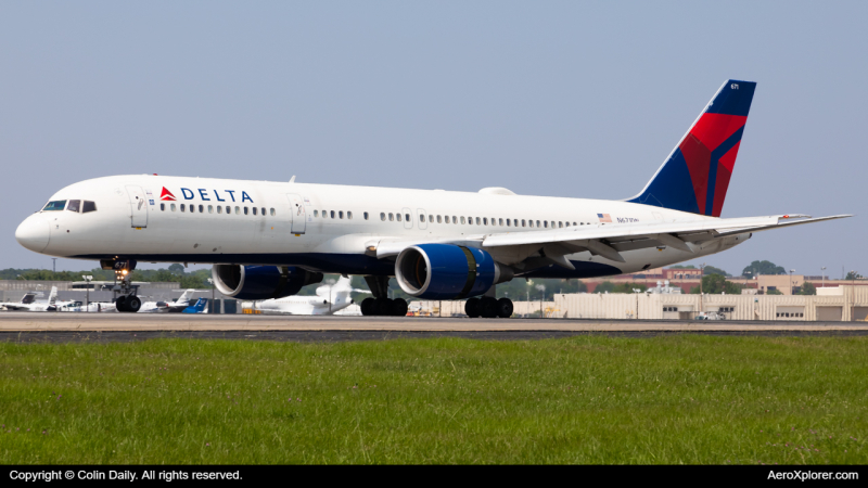 Photo of N671DN - Delta Airlines Boeing 757-200 at ATL on AeroXplorer Aviation Database