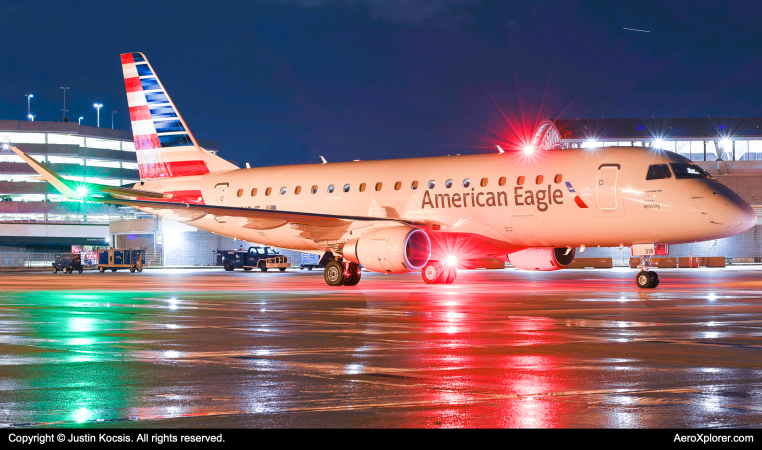 Photo of N318JE - American Eagle Embraer E175 at TPA on AeroXplorer Aviation Database