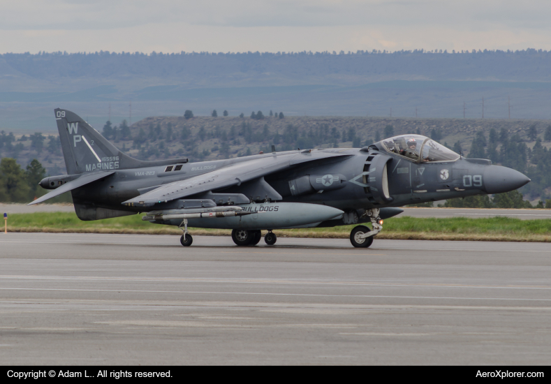 Photo of 165596 - USMC - United States Marine Corp McDonnell Douglas AV-8B Harrier II at BIL on AeroXplorer Aviation Database