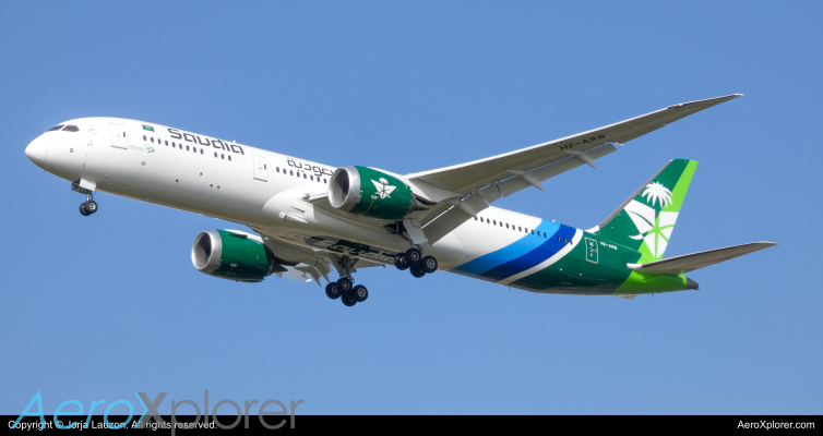 Photo of HZ-ARB - Saudia Boeing 787-9 at YYZ on AeroXplorer Aviation Database