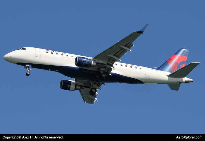 Photo of N245JQ - Delta Connection Embraer E175 at BOS on AeroXplorer Aviation Database