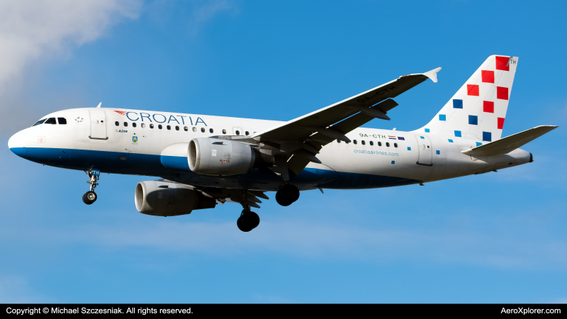 Photo of 9A-CTH - Croatia Airlines Airbus A319 at LHR on AeroXplorer Aviation Database