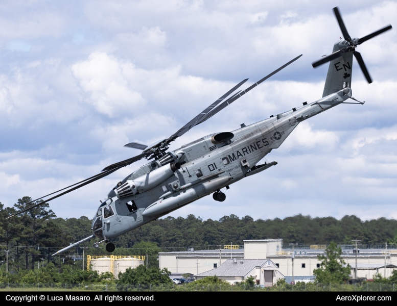 Photo of 161180 - USMC - United States Marine Corp Sikorsky CH-53E Super Stallion at NKT on AeroXplorer Aviation Database