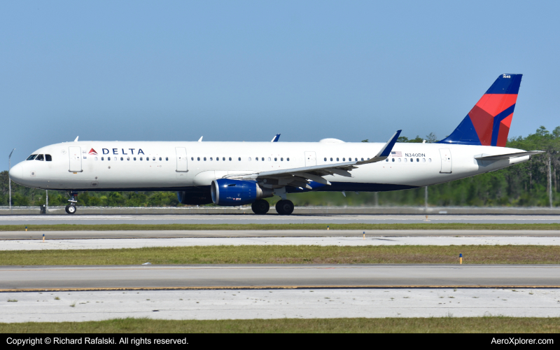 Photo of N340DN - Delta Airlines Airbus A321-200 at MCO on AeroXplorer Aviation Database