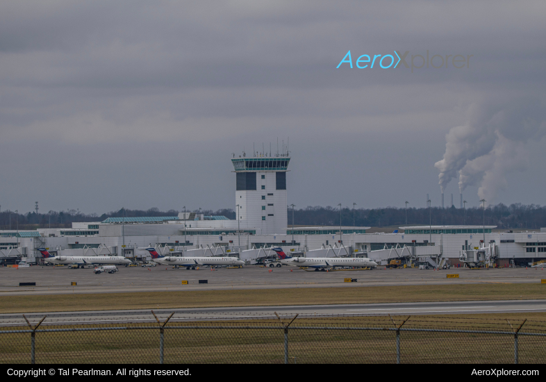 Photo of KCVG - Airport Photo at CVG on AeroXplorer Aviation Database