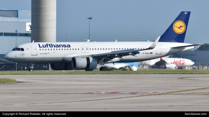 Photo of D-AINJ - Lufthansa Airbus A320NEO at MAN on AeroXplorer Aviation Database