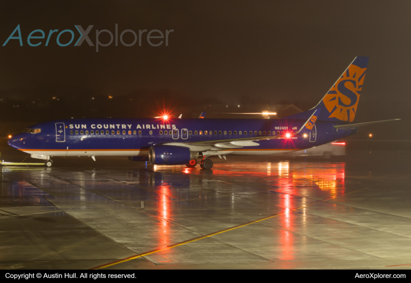 Photo of N824SY - Sun Country Airlines Boeing 737-800 at LBE on AeroXplorer Aviation Database