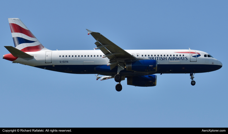 Photo of G-EUYA - British Airways Airbus A320 at LHR on AeroXplorer Aviation Database