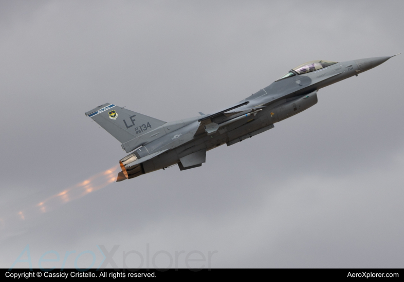 Photo of 89-2134 - USAF - United States Air Force General Dynamics F-16 Fighting Falcon at LUF on AeroXplorer Aviation Database